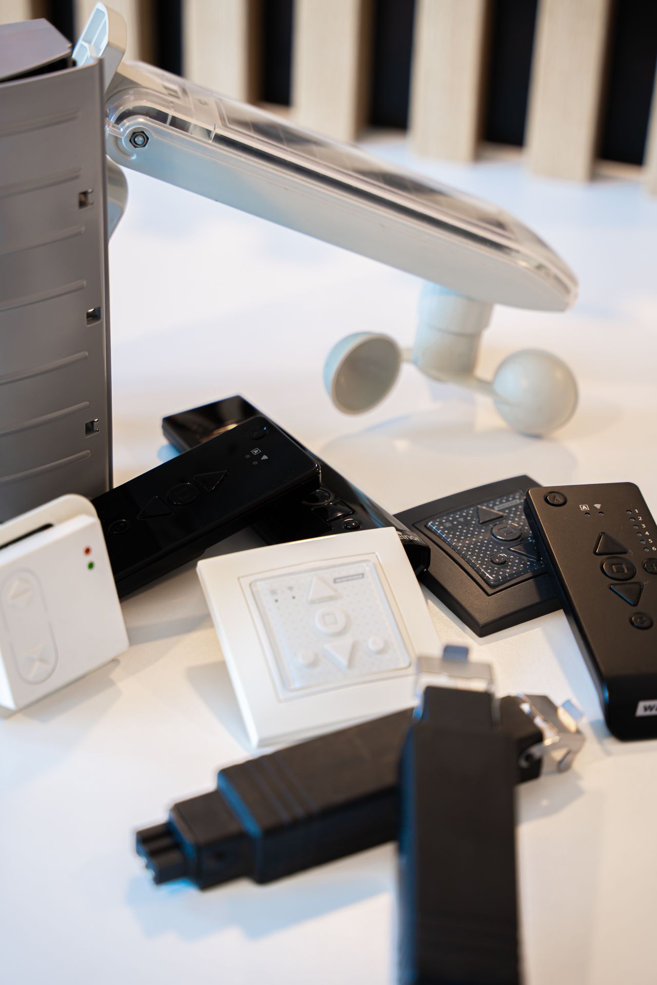  Staalkaarten en materiaalkeuze voor ramen en zonwering bij Skygge